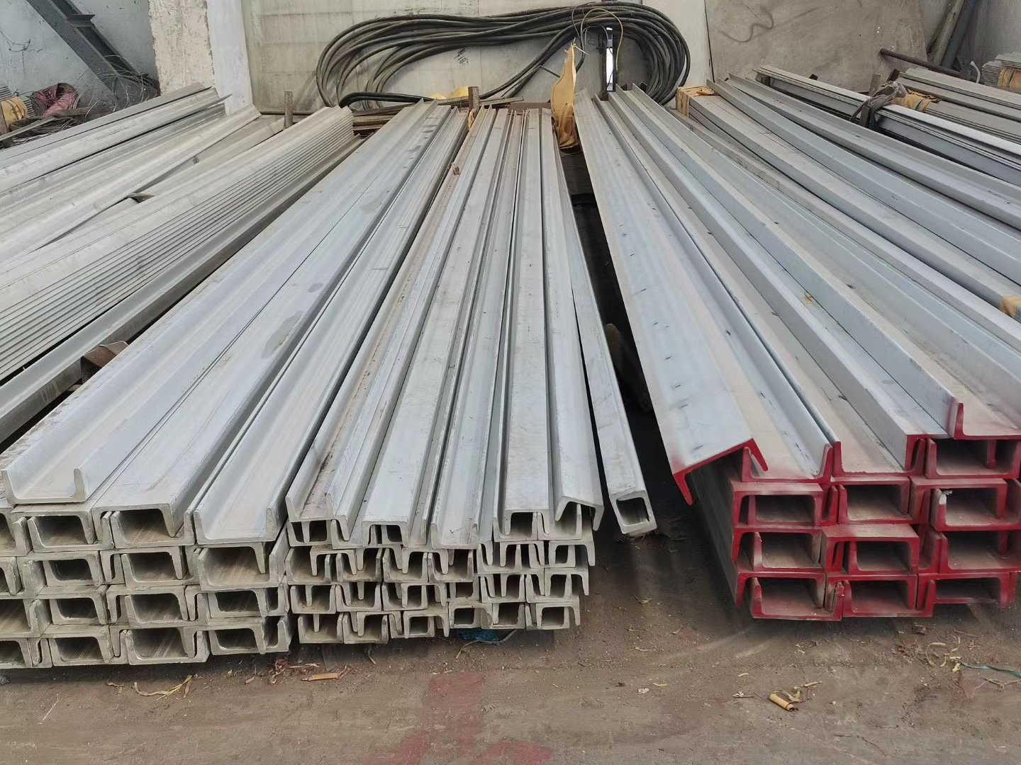 不鏽鋼角鋼材料